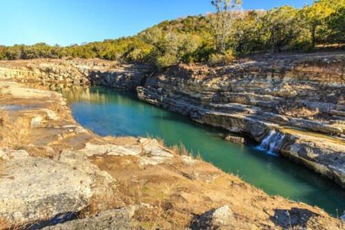 Maven'S Inn & Grill Canyon Lake Esterno foto
